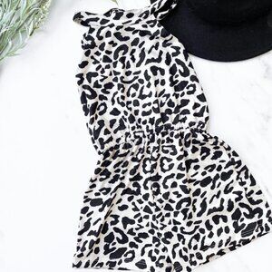 NWT - Bailey's Blossoms Tie-Back Leopard Romper